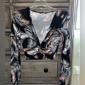 Womens Fashion Nova Floral Pants Set. Size Small.